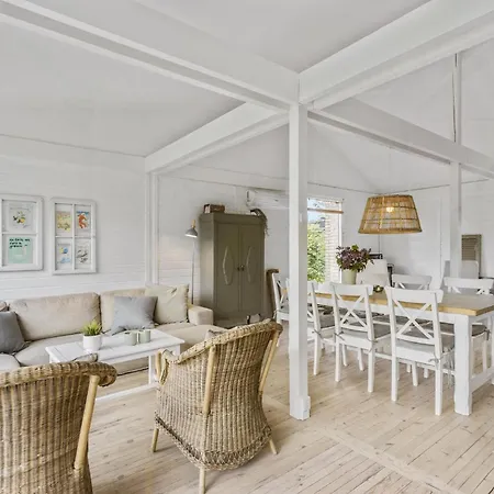 Holiday home Stunning In With Wifi *